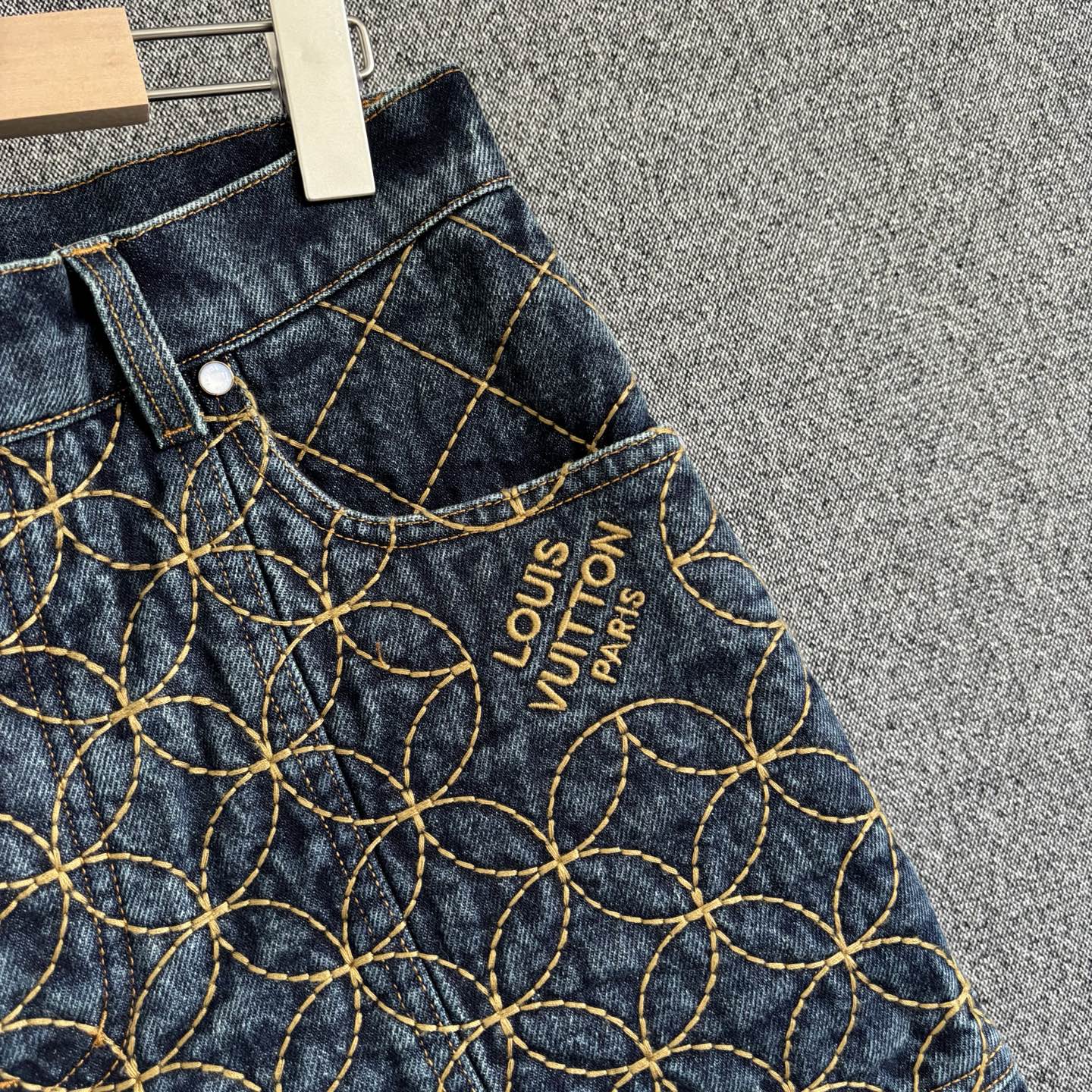 87f21ca7d7895.jpg