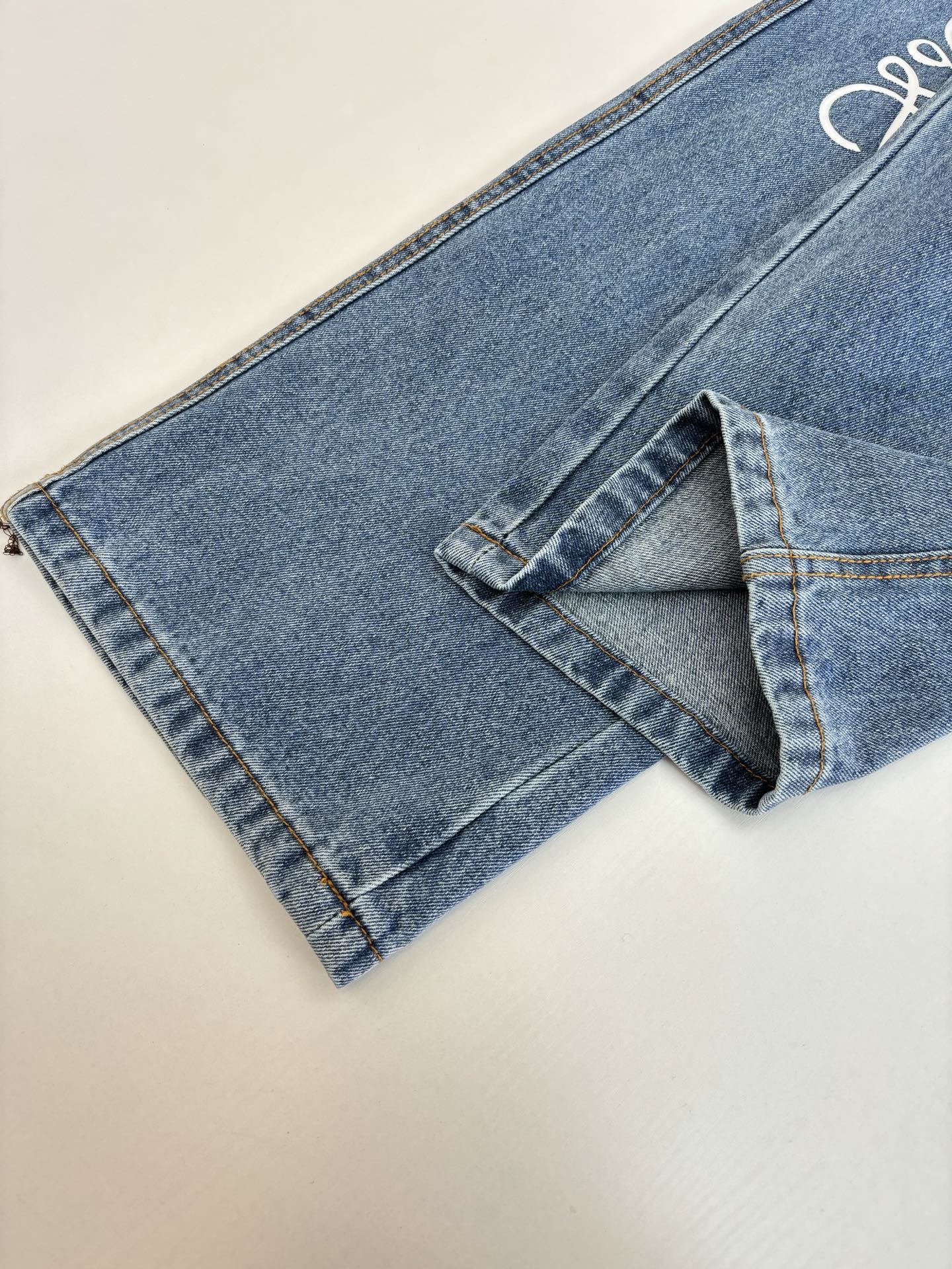 888a3d60c301a.jpg