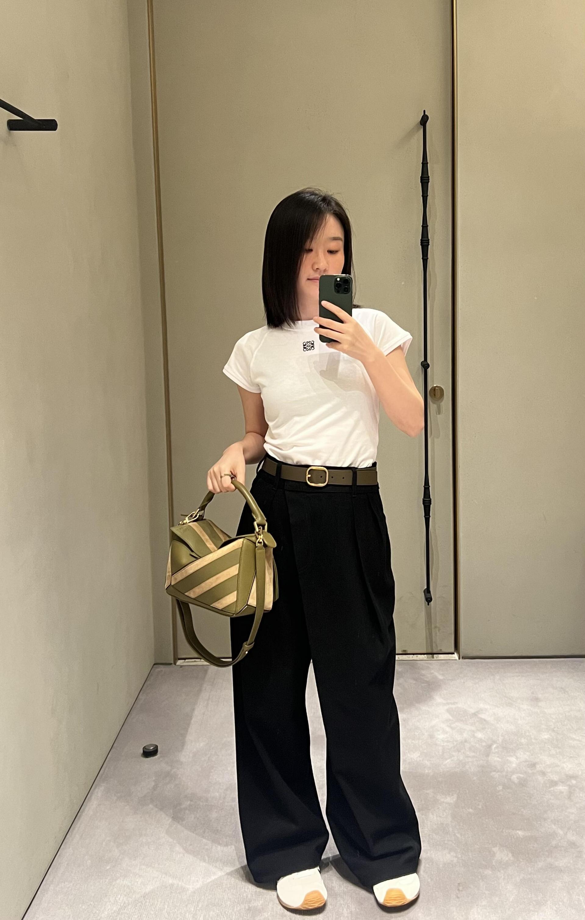 888be7ab64ba0.jpg