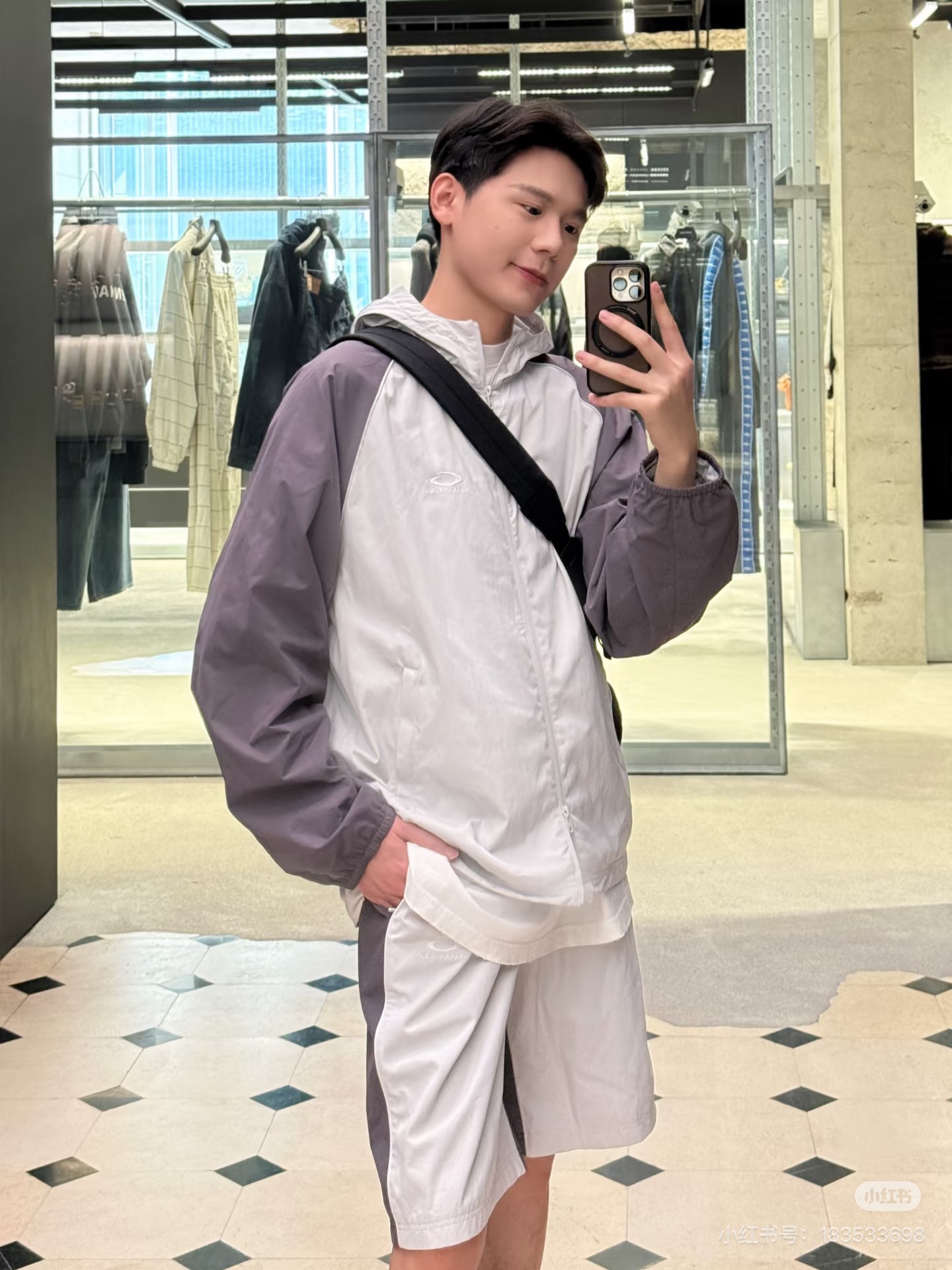 발렌시아가 맨즈 후드 자켓