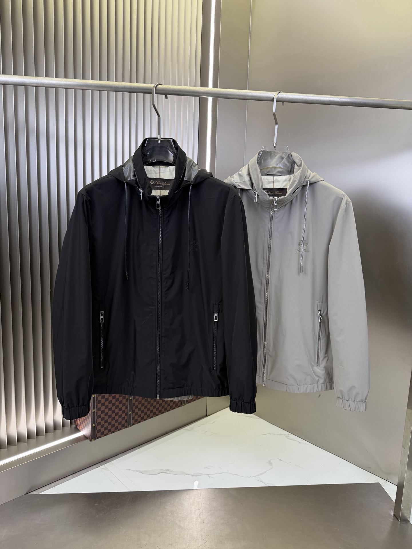 8f3880d85c631.jpg