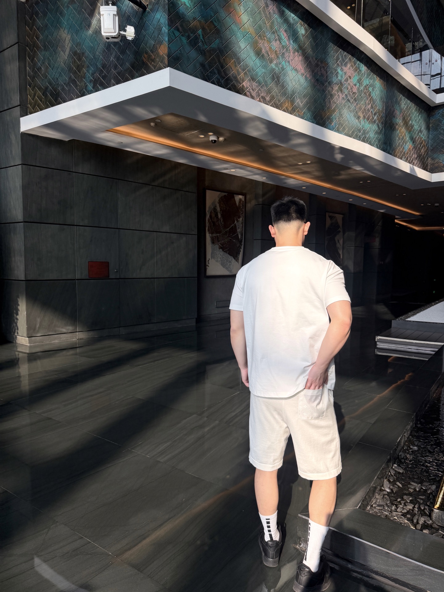 루이비통 맨즈 패치 밴딩 숏팬츠 2컬러