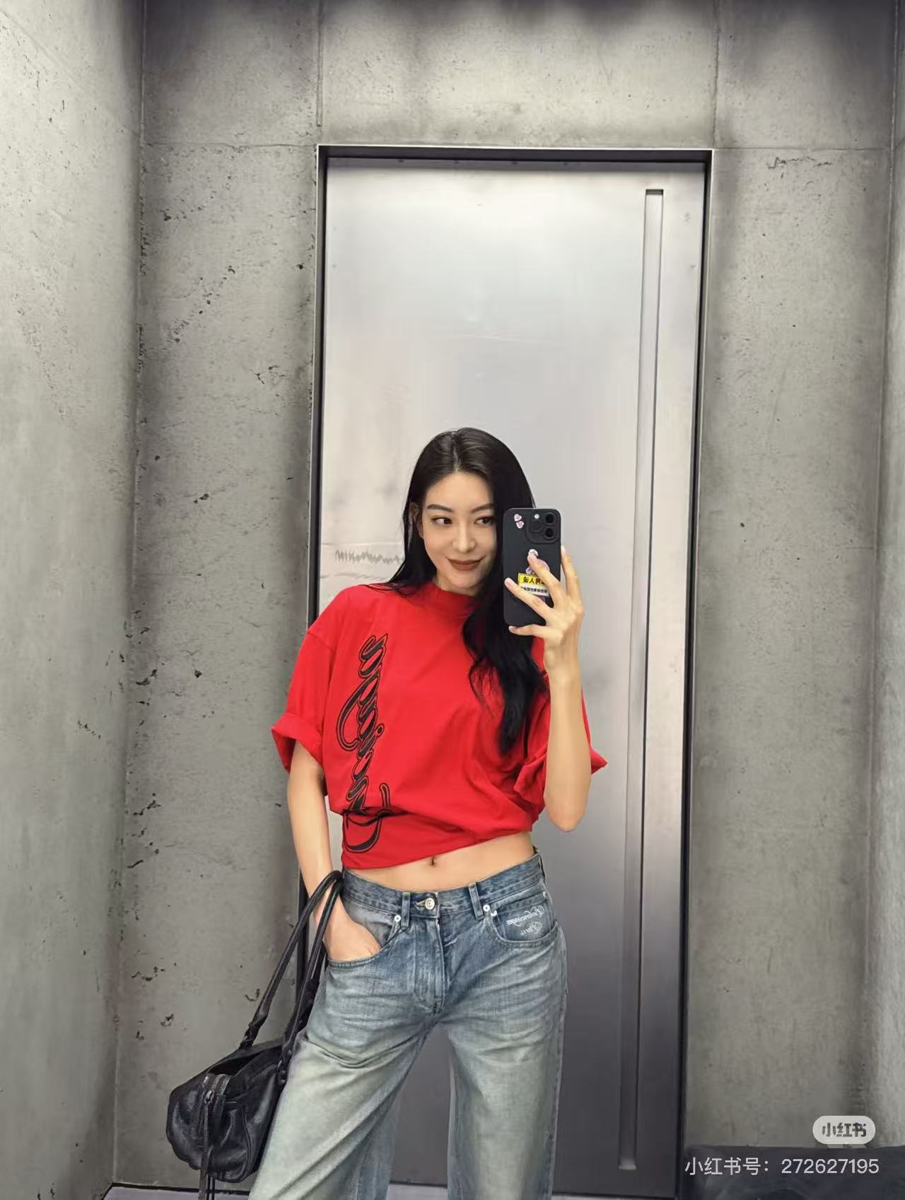 발렌시아가 맨즈 남여고용 로고 반팔티 3컬러