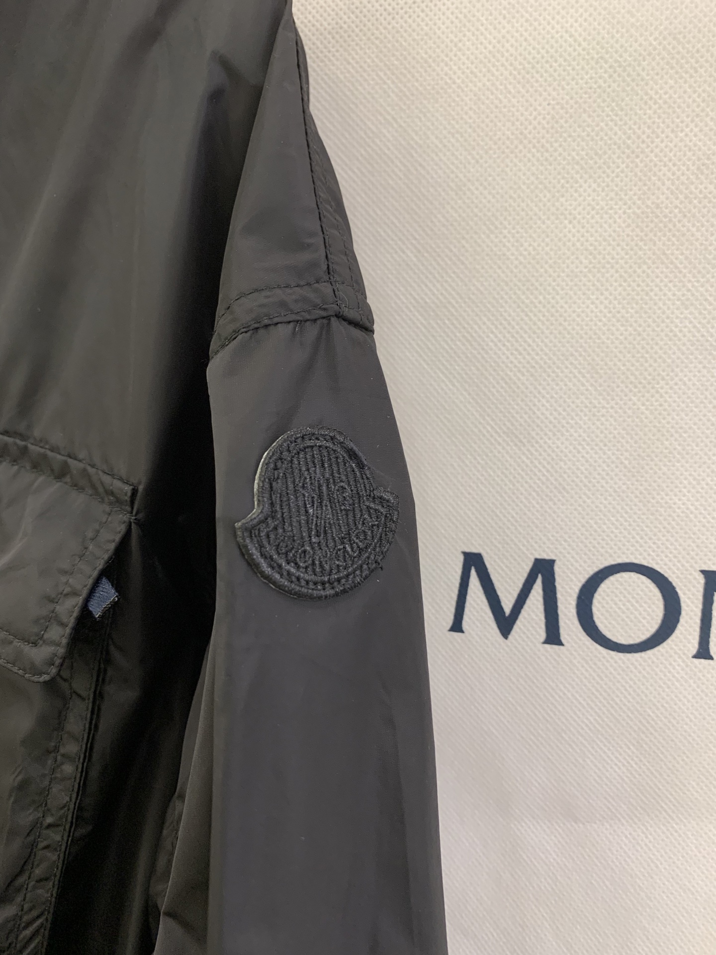 몽클레어 커튼 숏 바락막이