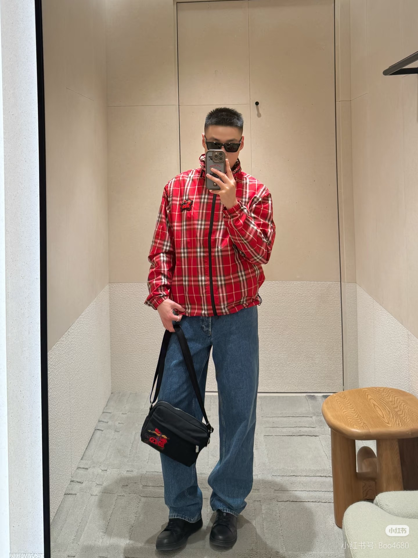 a253cf925a602.jpg