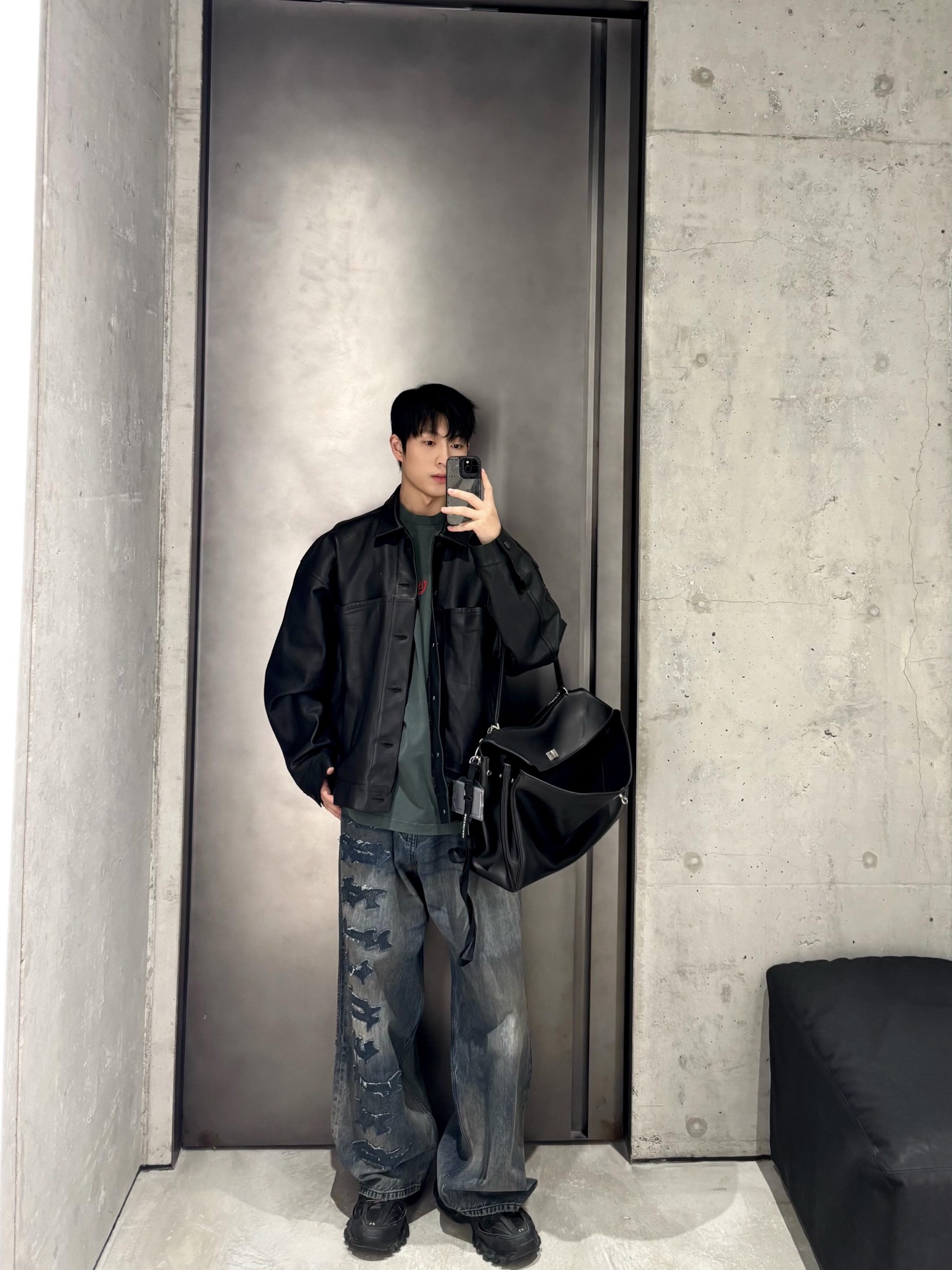 발렌시아가 맨즈 남여공용 데님 팬츠