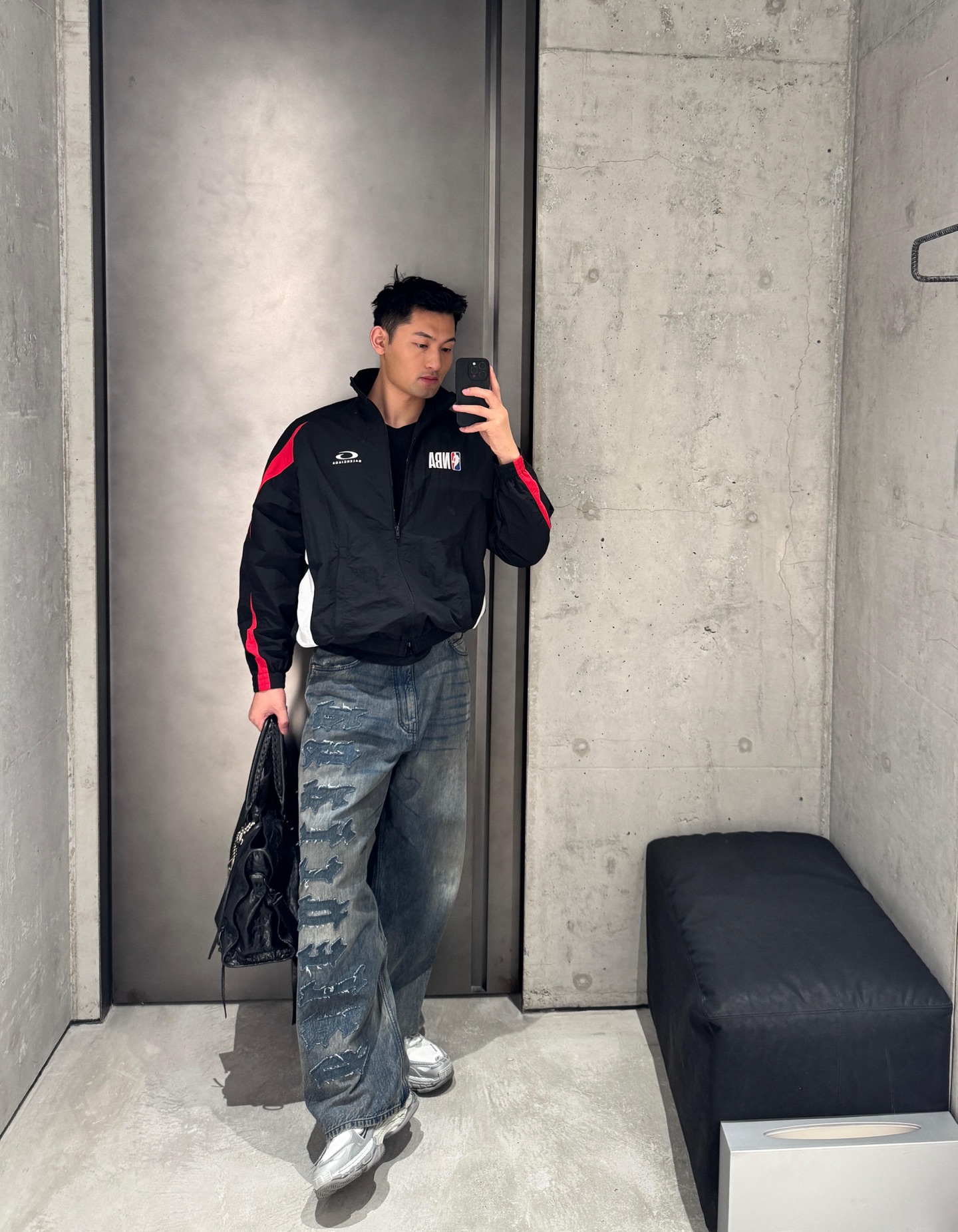발렌시아가 맨즈 남여공용 데님 팬츠