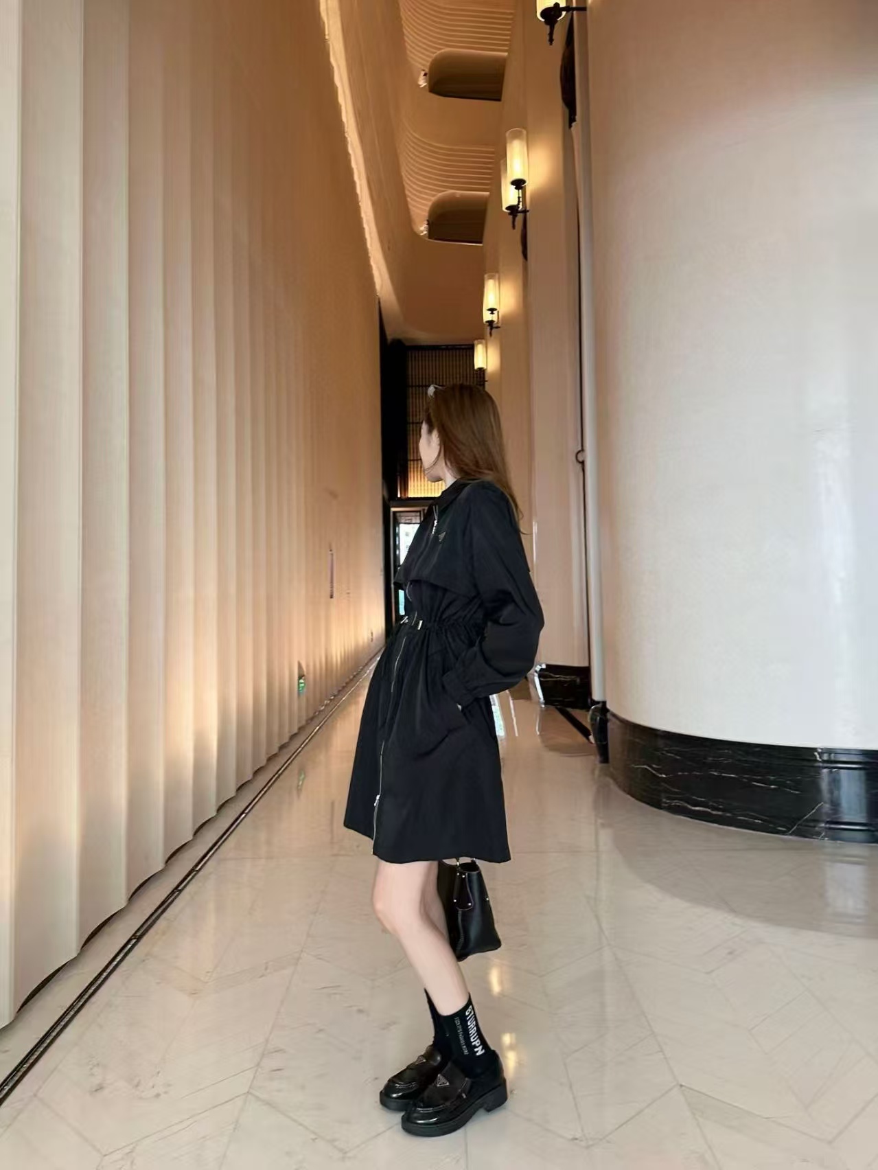 프라다 로고 롱 바람막이