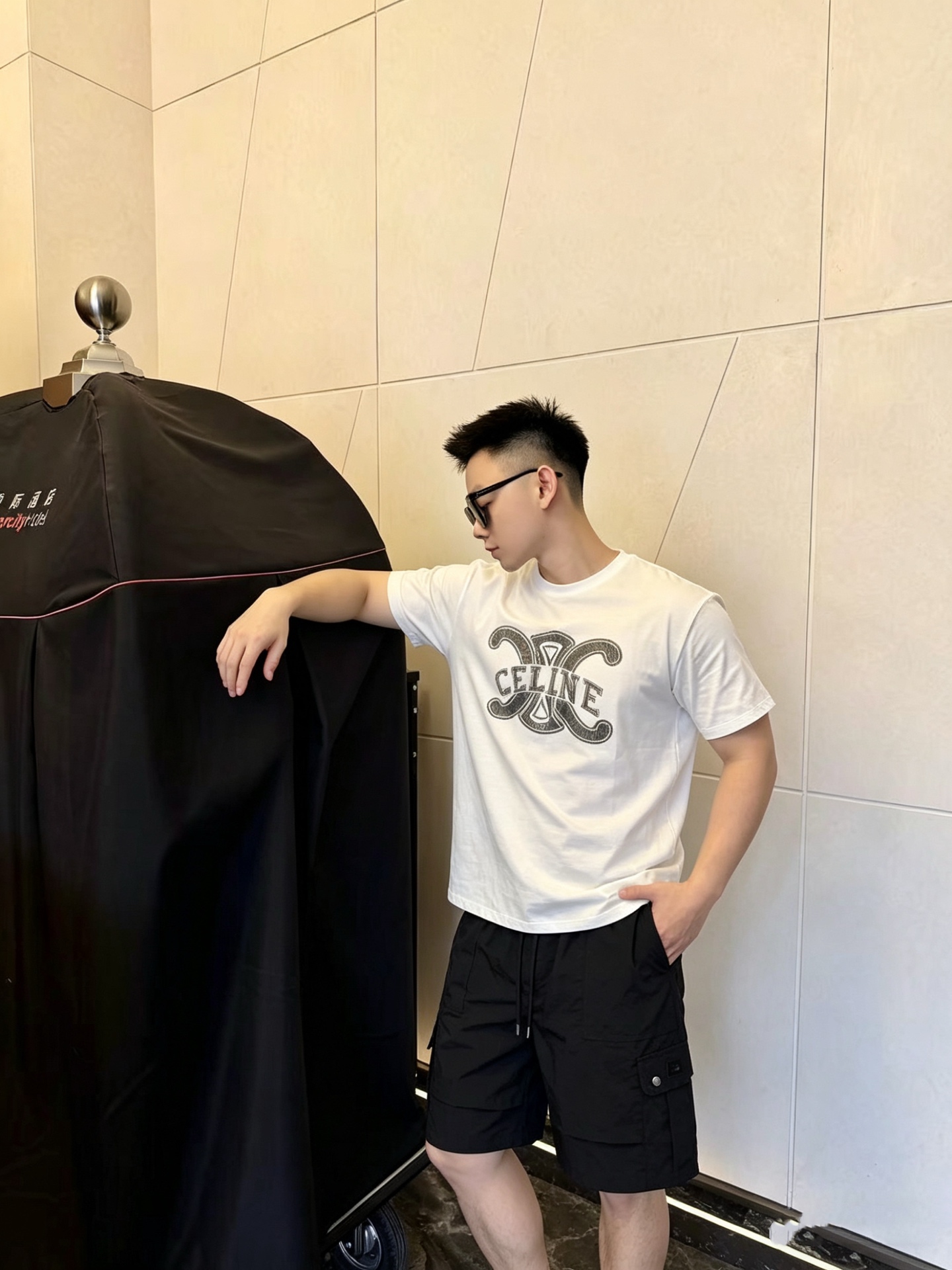 디올 맨즈 포켓 밴딩 숏팬츠 2컬러
