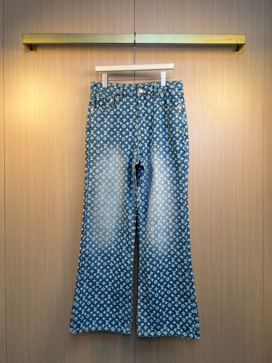 b1edc23f91949.jpg