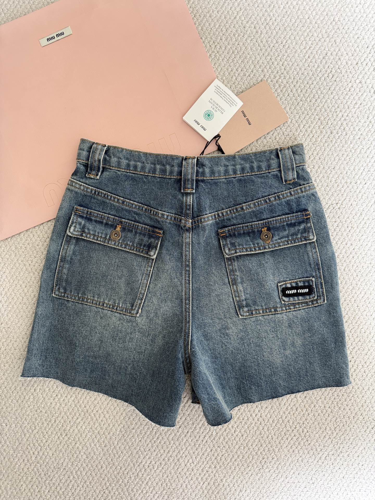 b55d079b726a3.jpg