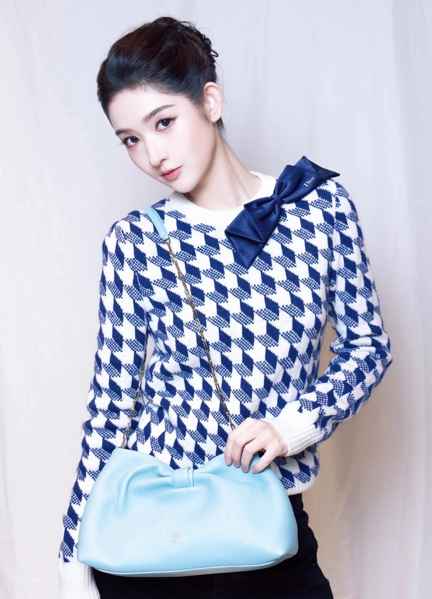 baa38fa2a96a4.jpg