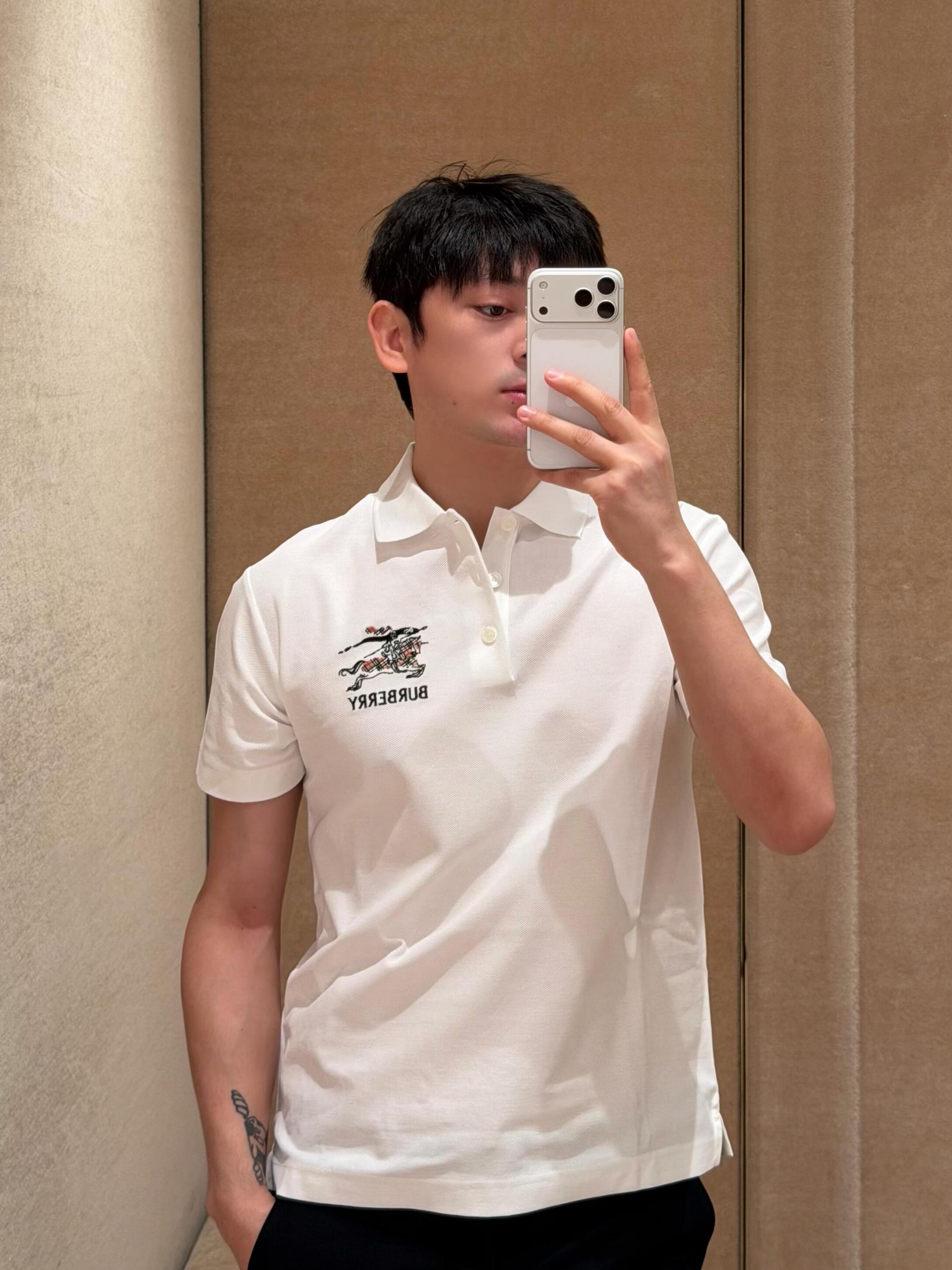 버버리 맨즈 피케이 반팔티