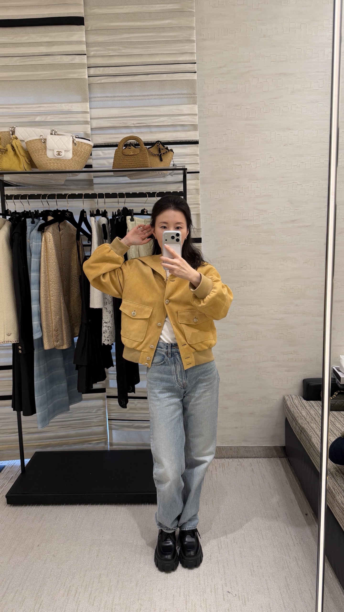 [고퀄]샤넬 빅 카라 스웨이드 자켓