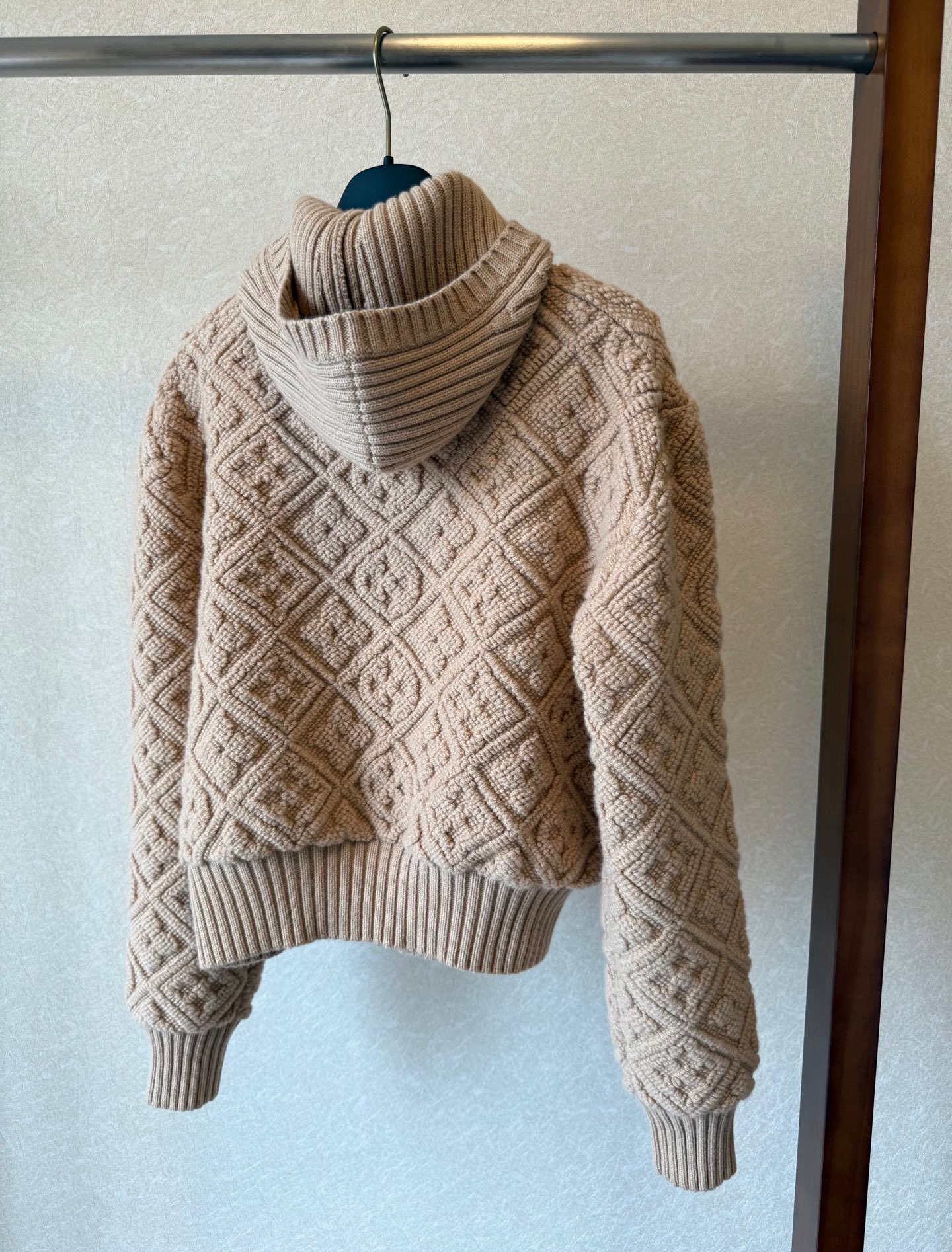 c6eb90987c745.jpeg