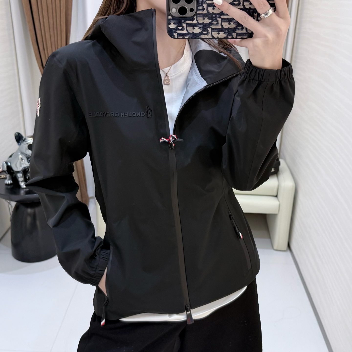 몽클레어 그레노블 바람막이 3컬러