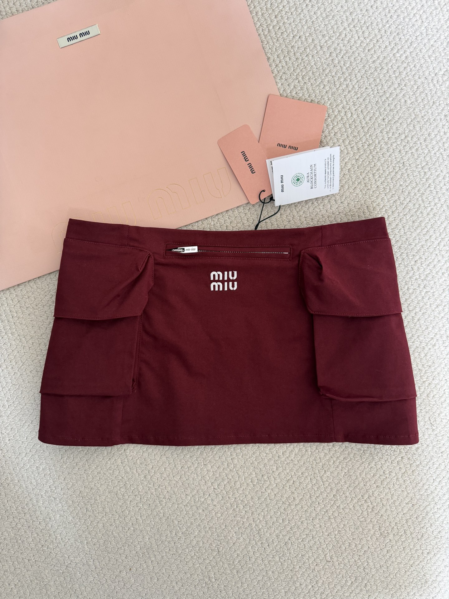 [고퀄]미우미우 조끼 베스트 집업 미니 스커트 셋업