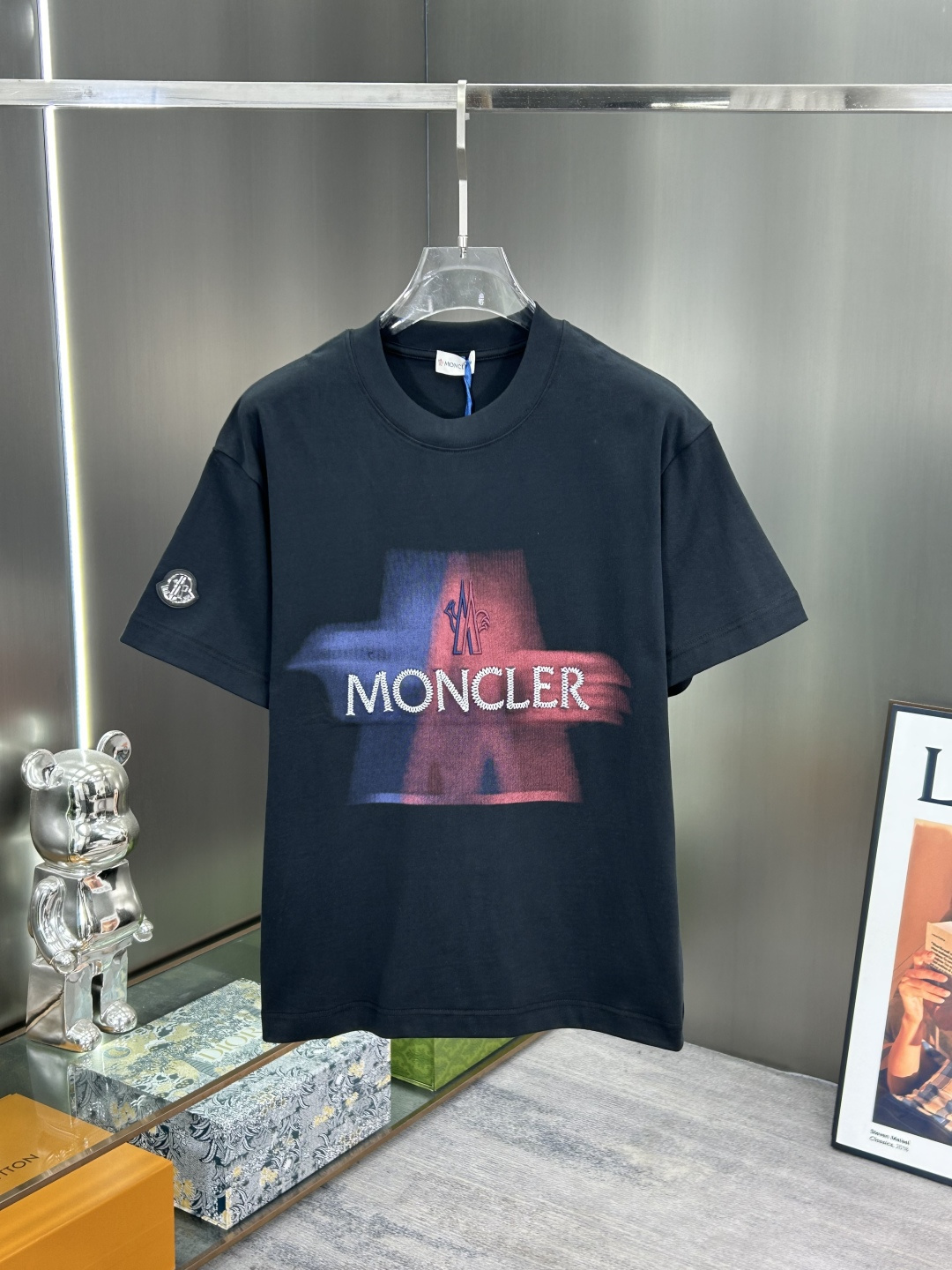 몽클레어 맨즈 로고 반팔티 2컬러