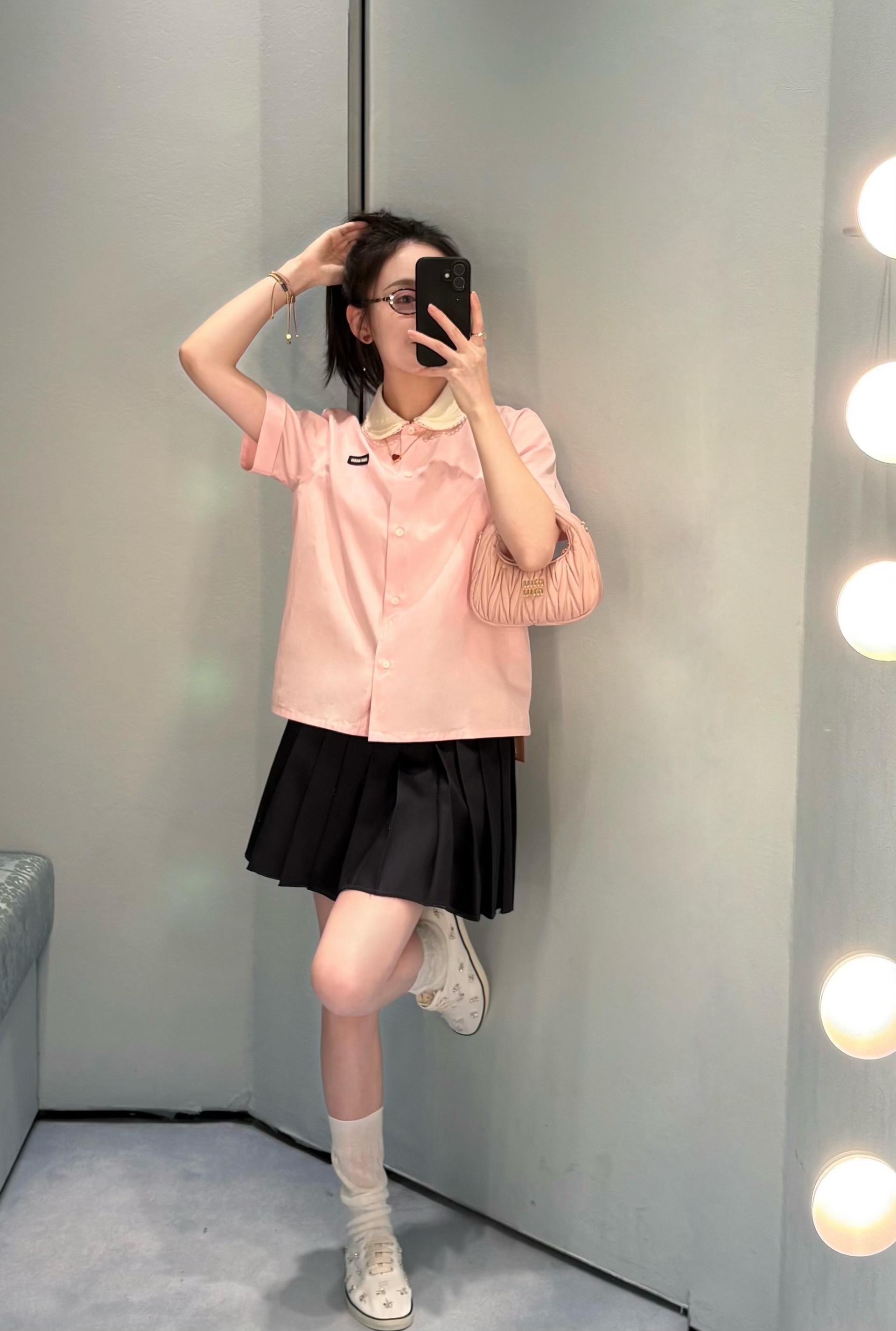 [고퀄]미우미우 레이스 카라 반팔 셔츠 블라우스