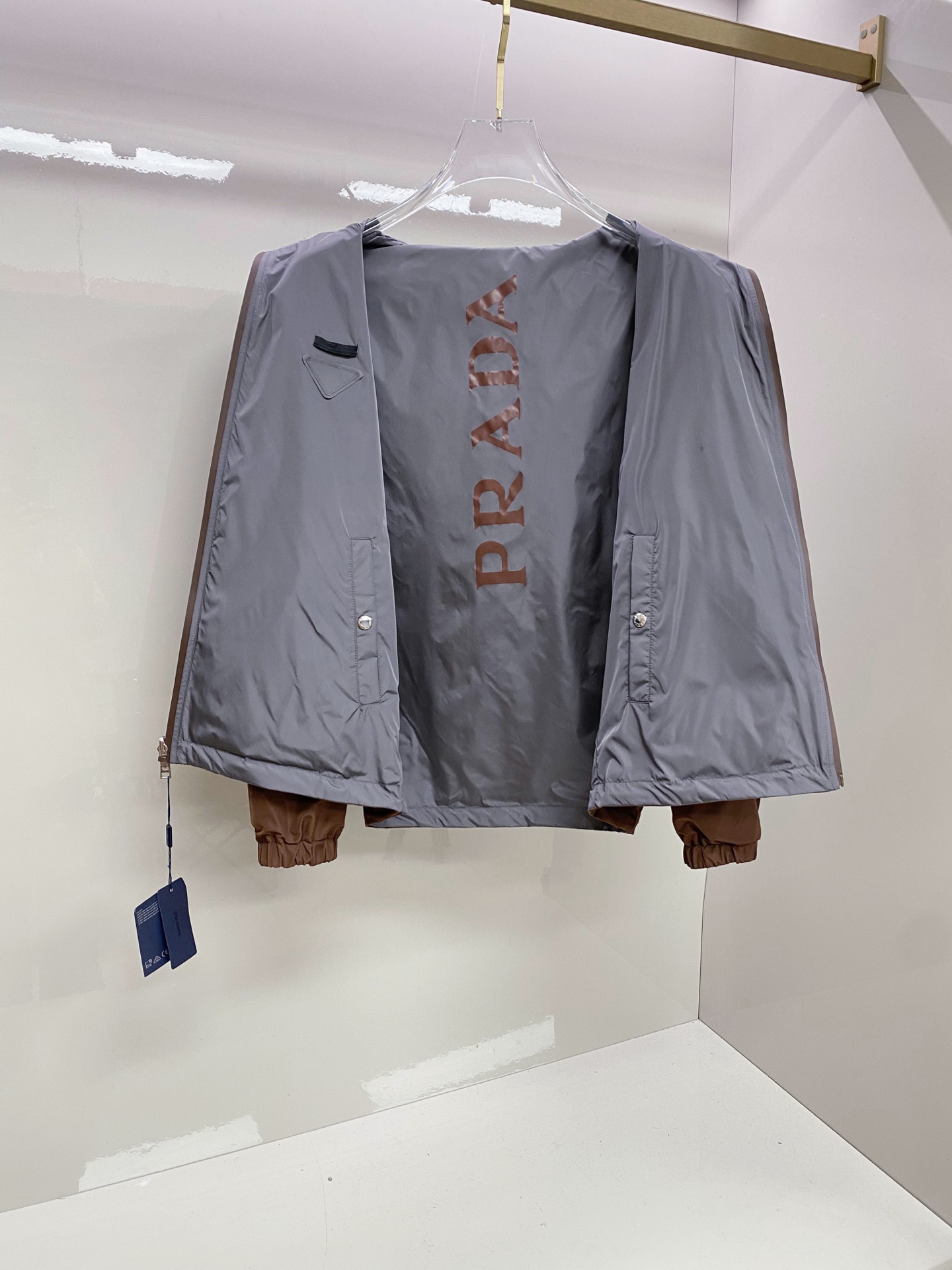 d8667cbf479f5.jpg