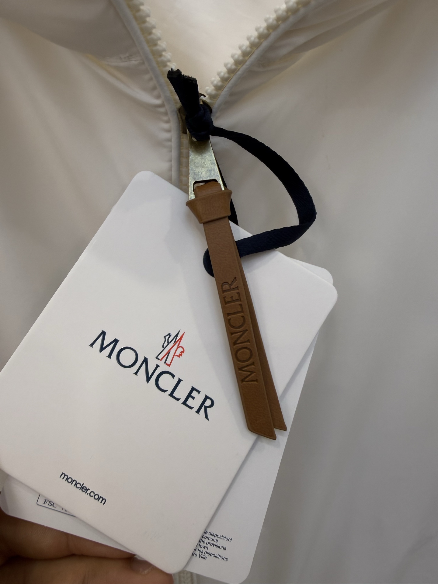 몽클레어 페지오 후드 바람막이 5컬러