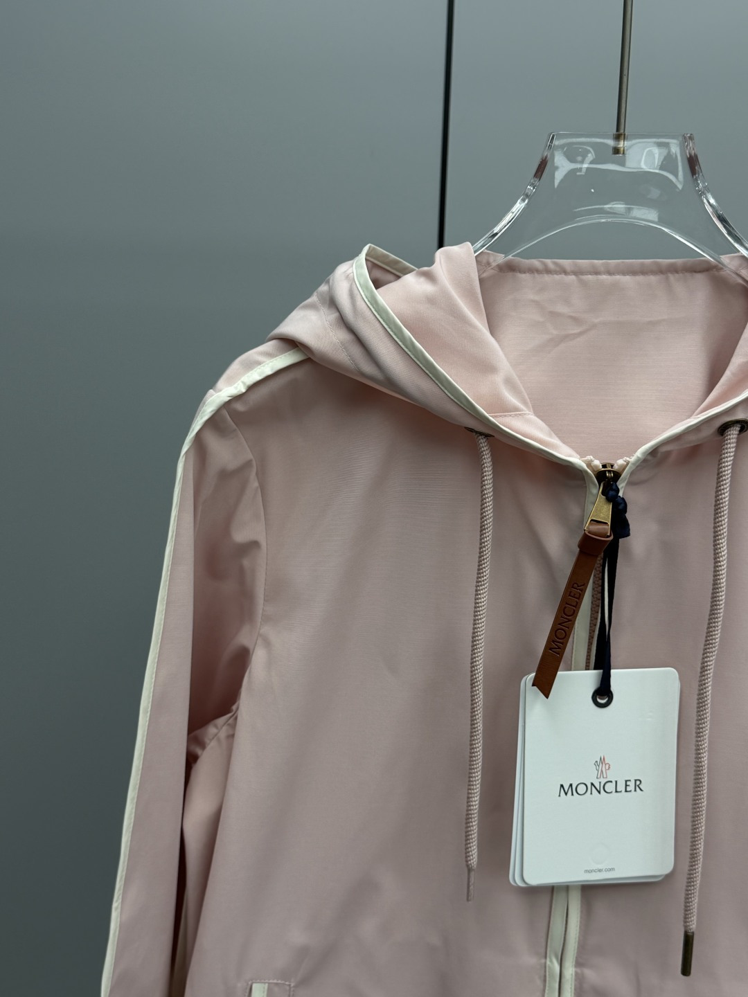 몽클레어 사라세니아 바람막이 2컬러