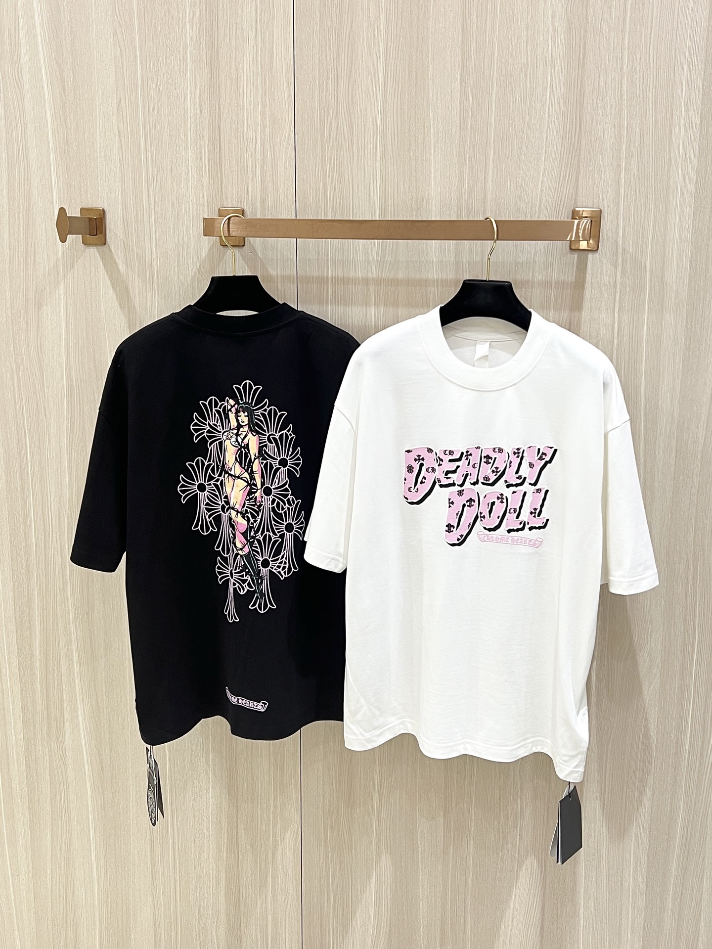 크롬하츠 맨즈 데들리돌 반팔티 2컬러