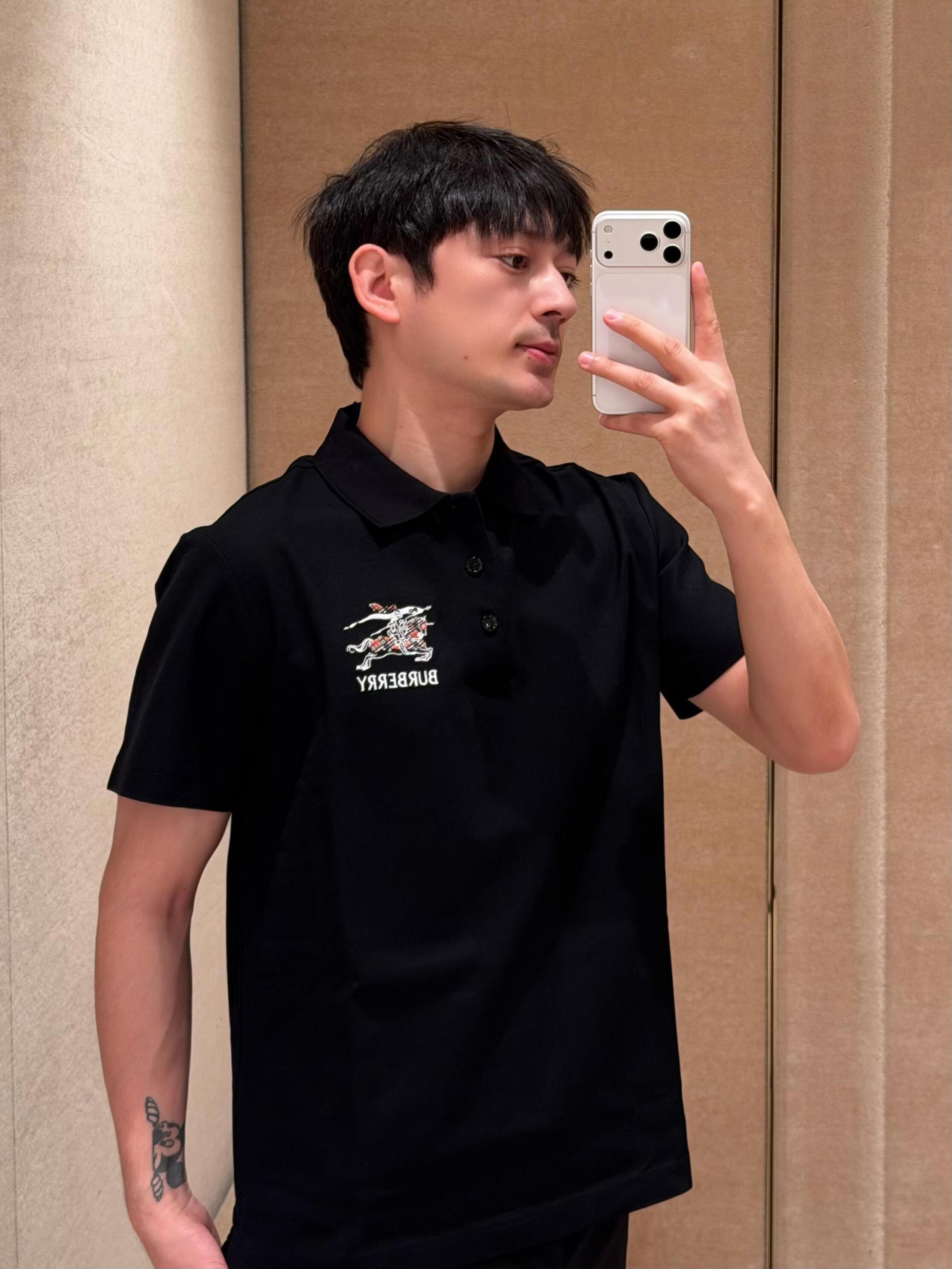 버버리 맨즈 피케이 반팔티