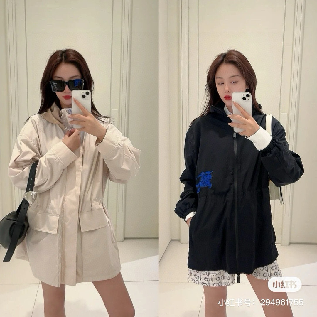 버버리 로고 바람막이 2컬러