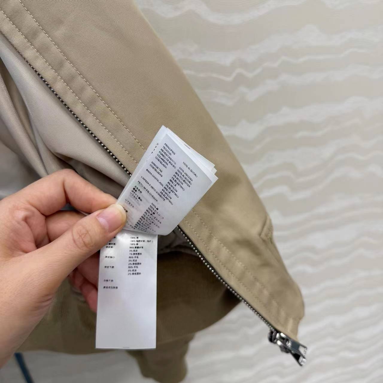 f2110069bbf74.jpg