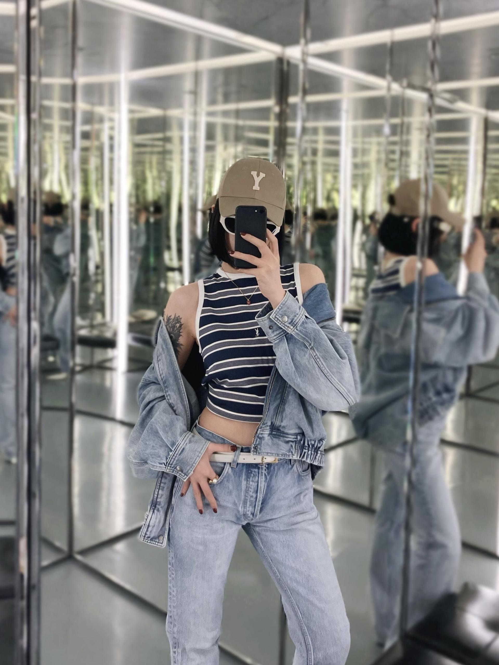 [고퀄]생로랑 스트라이프 나시