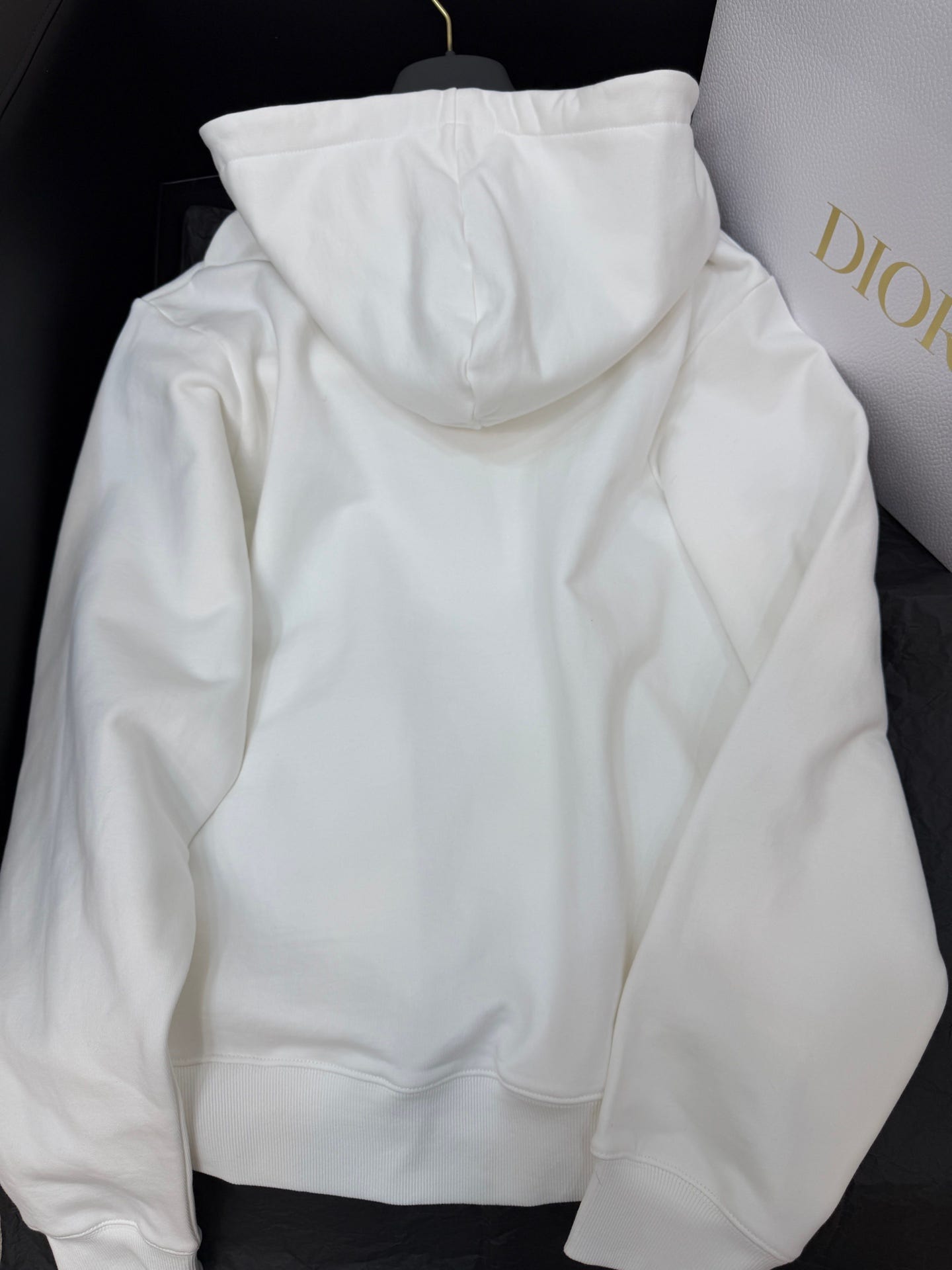 f637cd7c48cc4.jpg