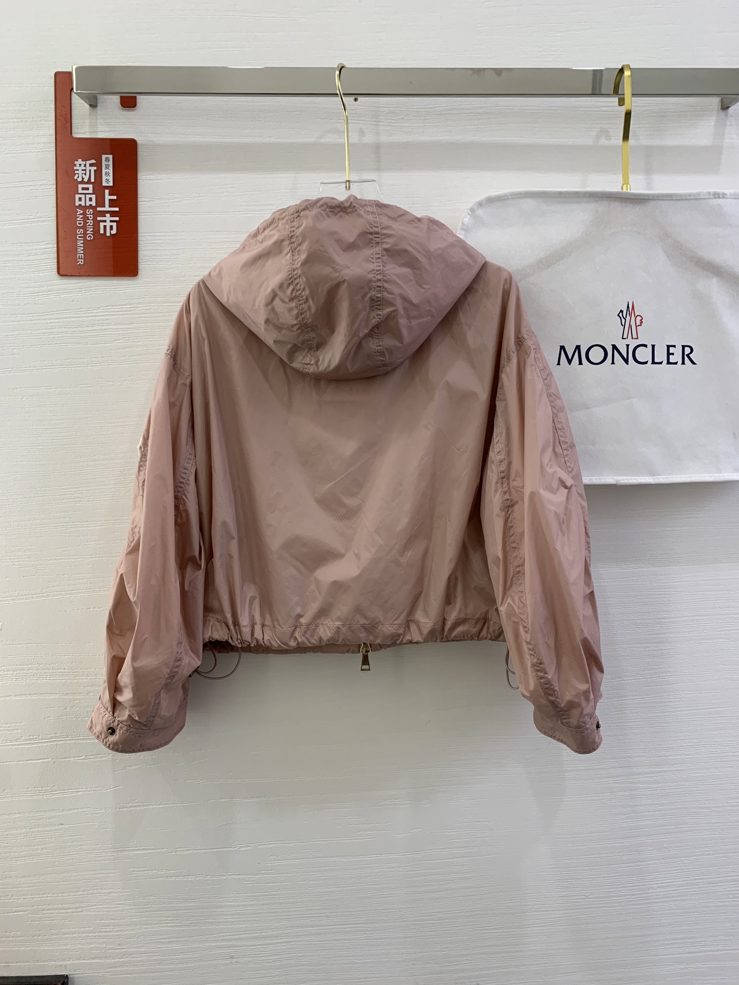 몽클레어 후드 숏 바람막이 3컬러