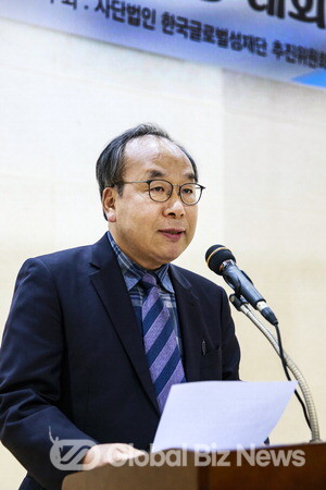 24e3797cfc820.jpg