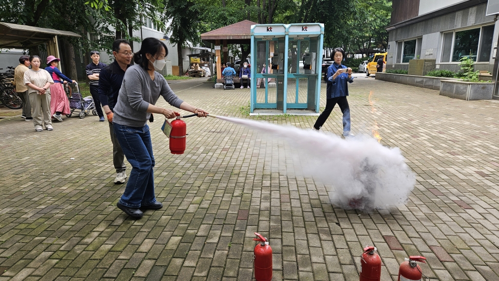30ec81a86e14e.jpg