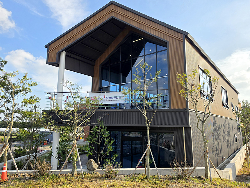 80c62a3960bbd.jpg