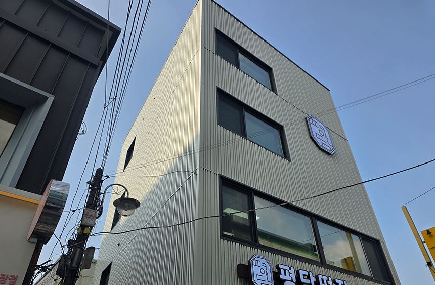 fefc4f27395b3.jpg