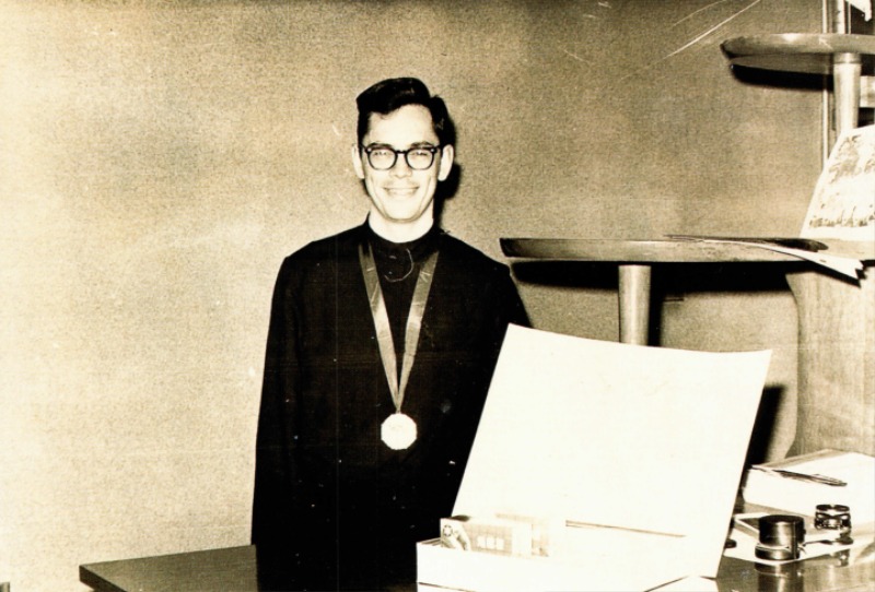 민기식 2 (1968년 한국어 경연대회에서 3등을 수상).jpg