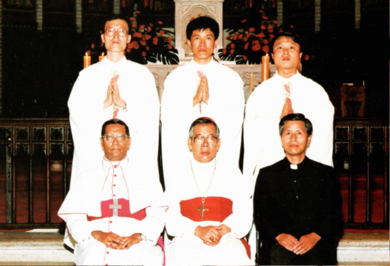 채준호 3 (1990년 사제 서품식).jpg