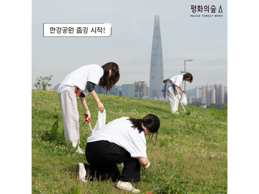 반팔 티셔츠 모델 착용 이미지-S1L14