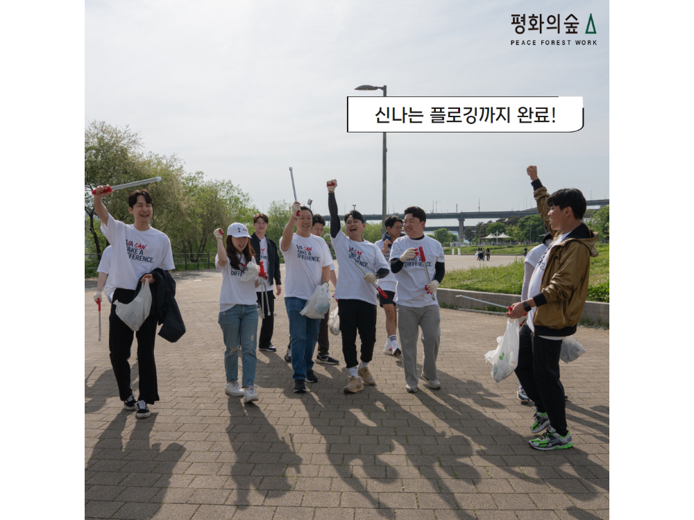 반팔 티셔츠 모델 착용 이미지-S1L15