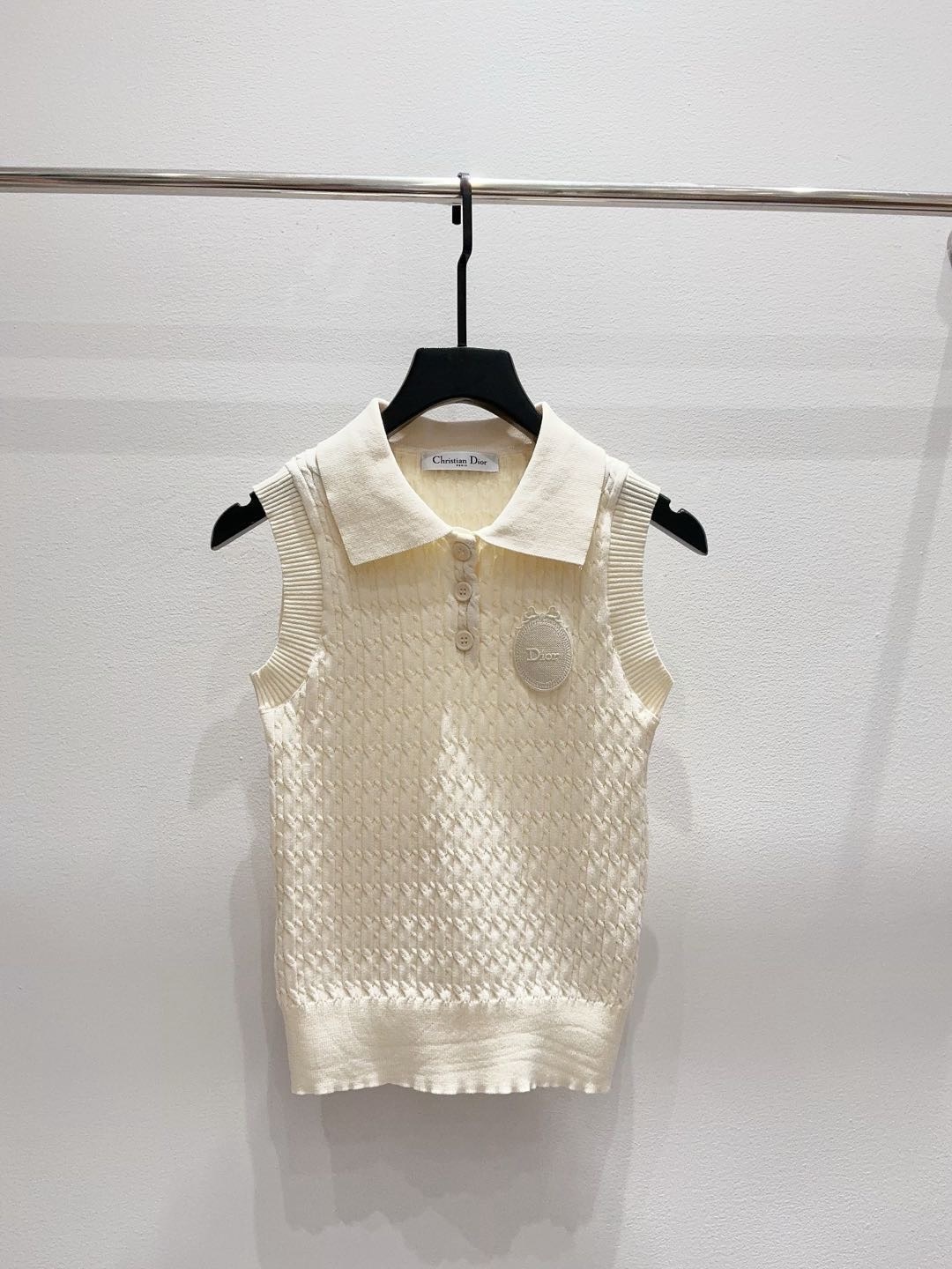디올 티셔츠