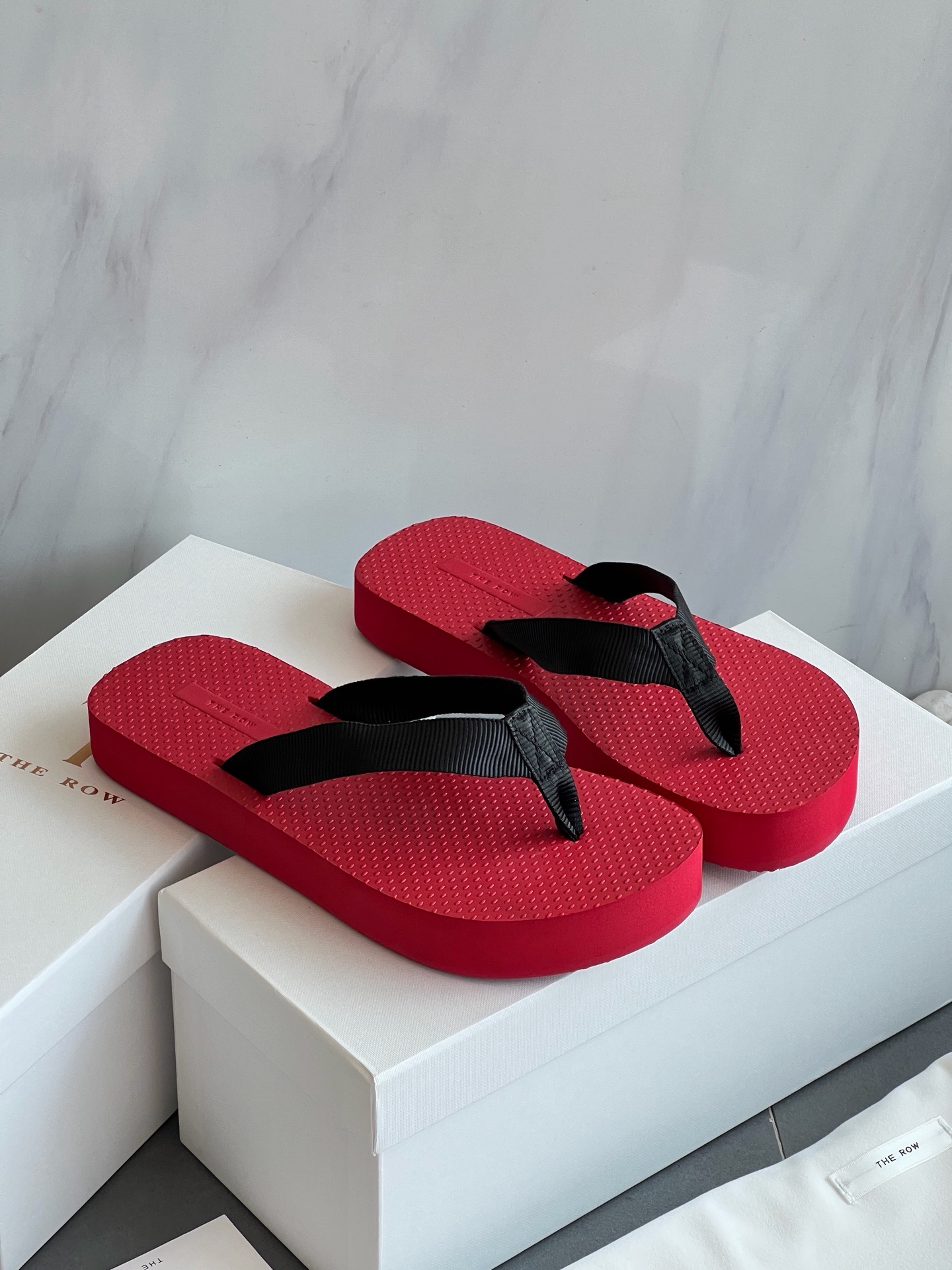 더로우 쪼리 슬리퍼 (굽2.5cm)