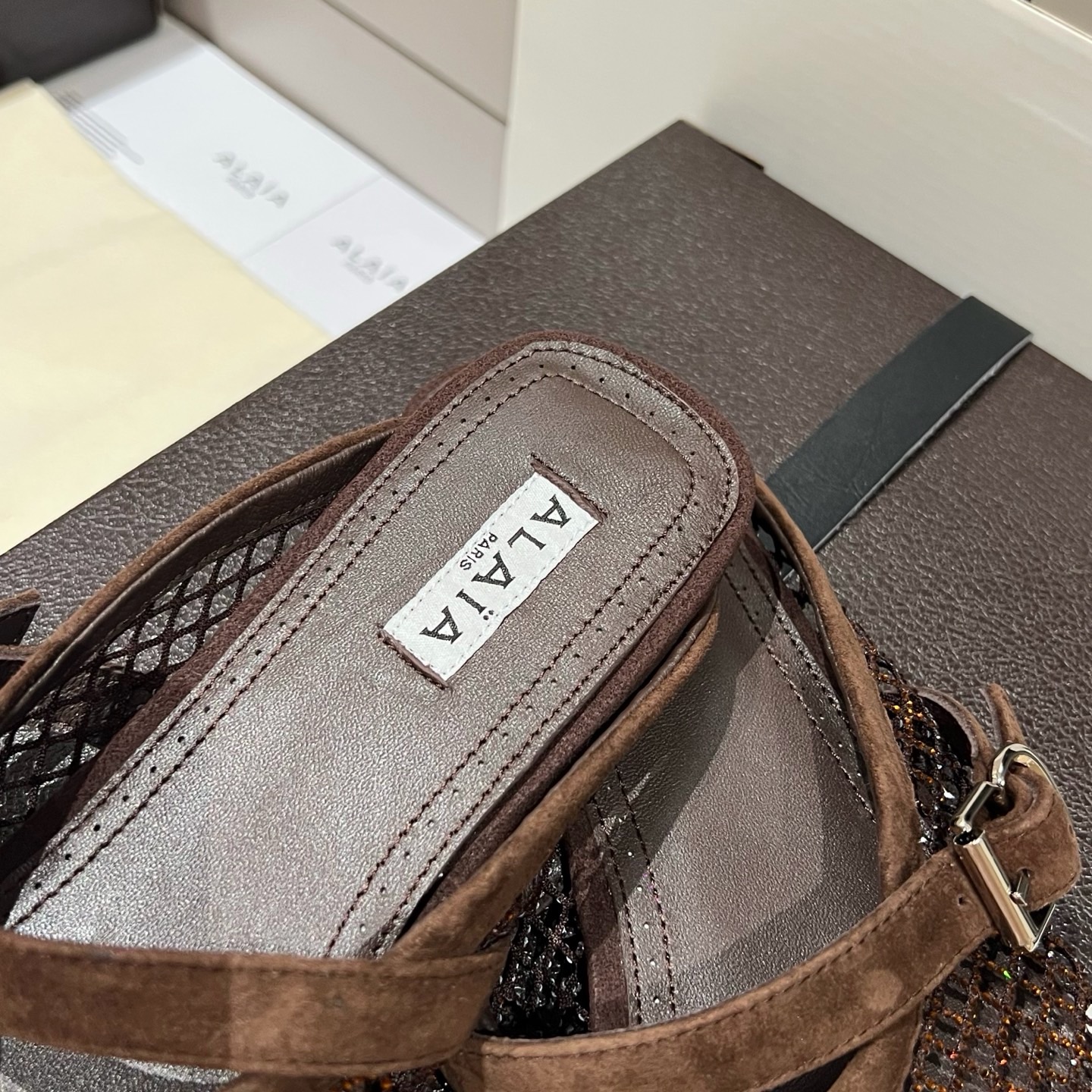 알라이아 플랫슈즈