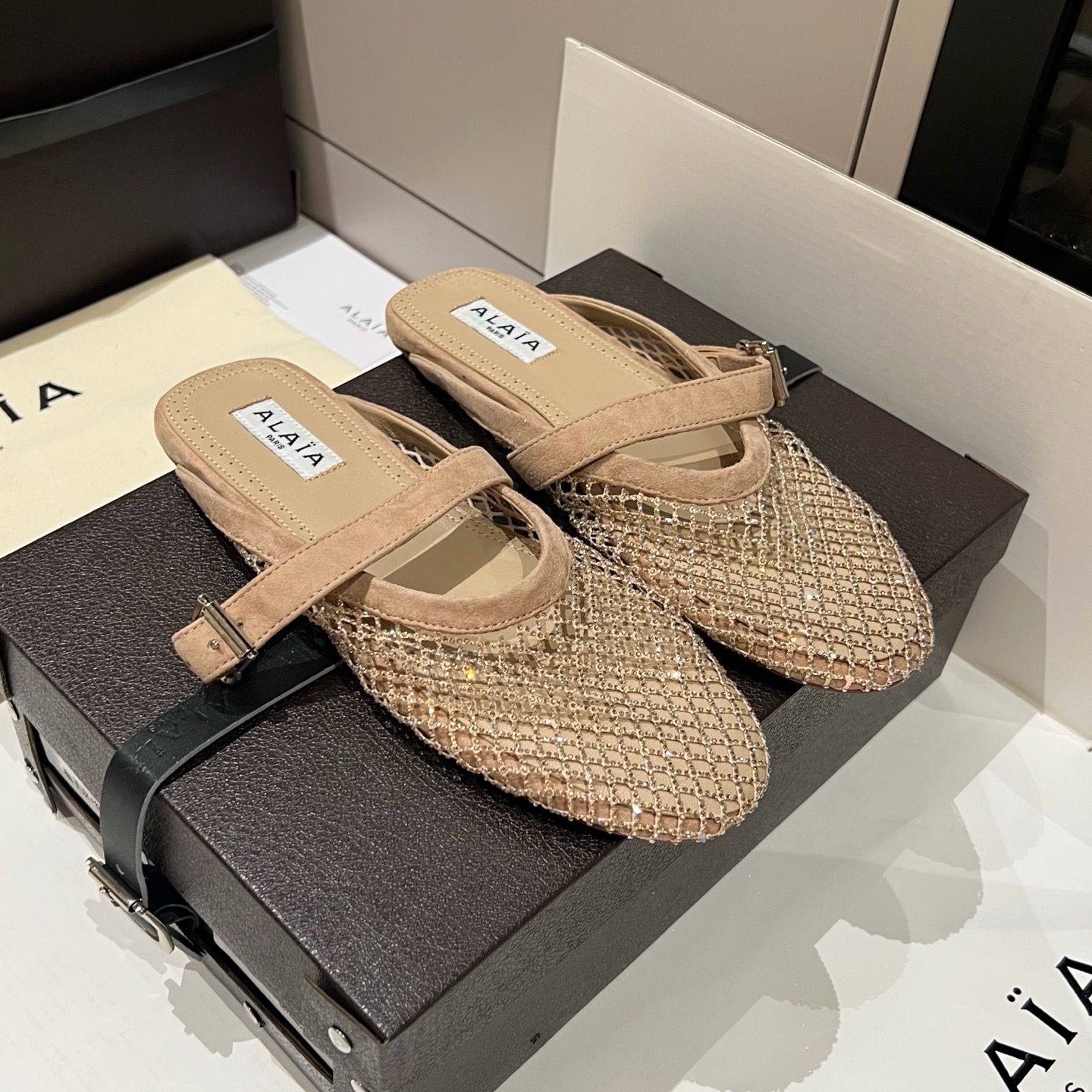 알라이아 플랫슈즈