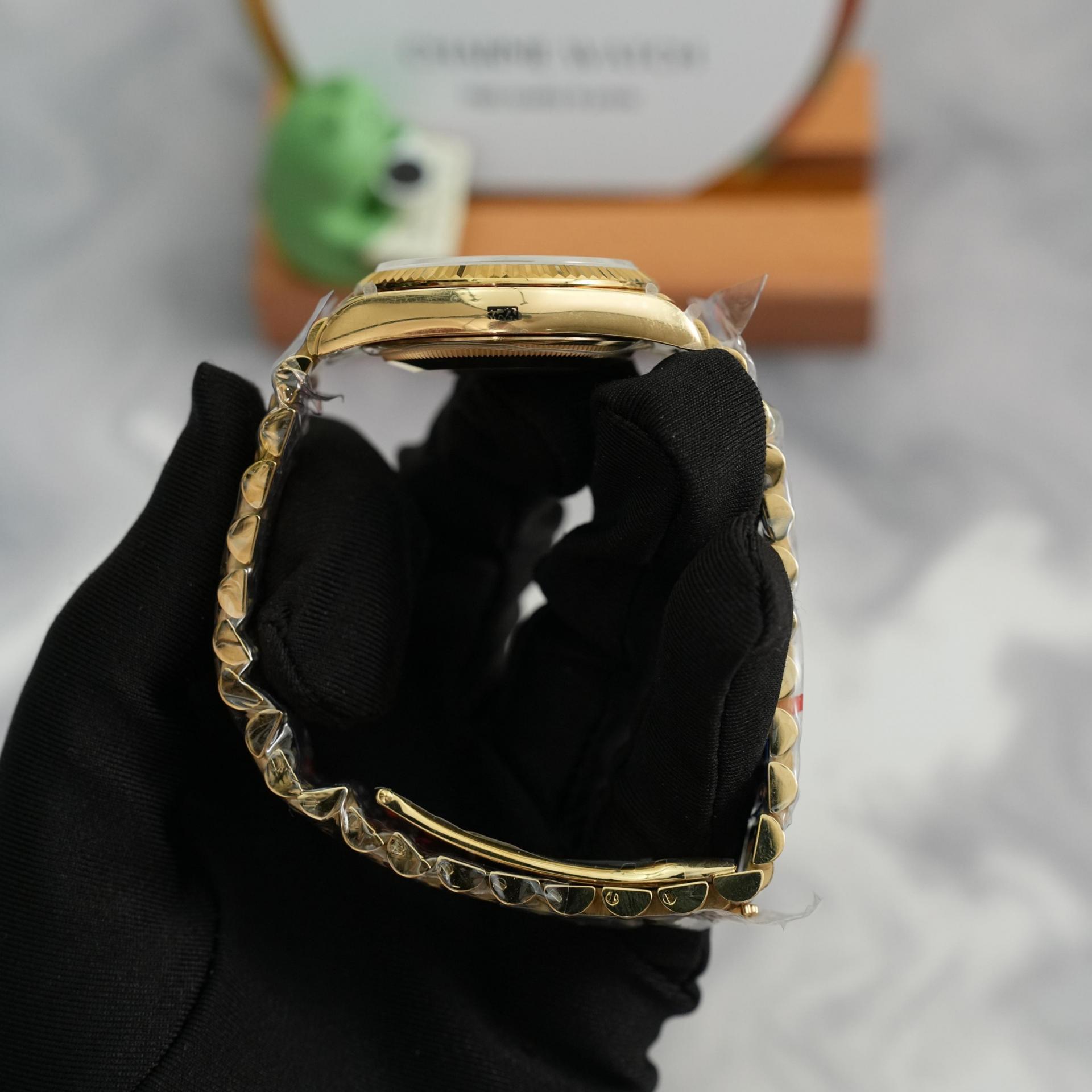 롤렉스 데이데이트 옐로우골드 금통 오닉스 40mm