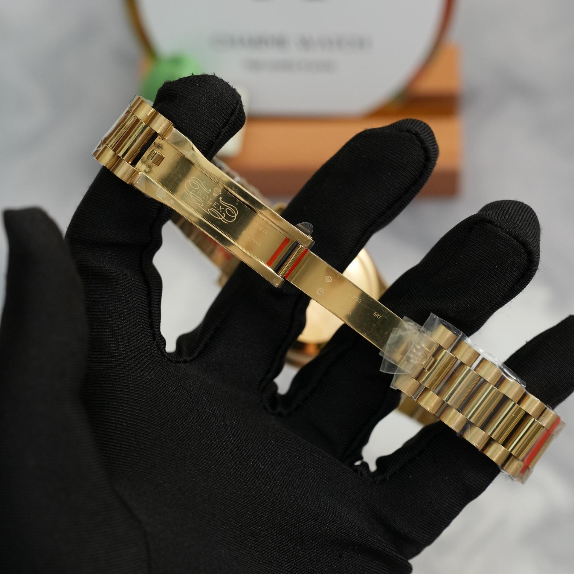 롤렉스 데이데이트 옐로우골드 금통 오닉스 40mm