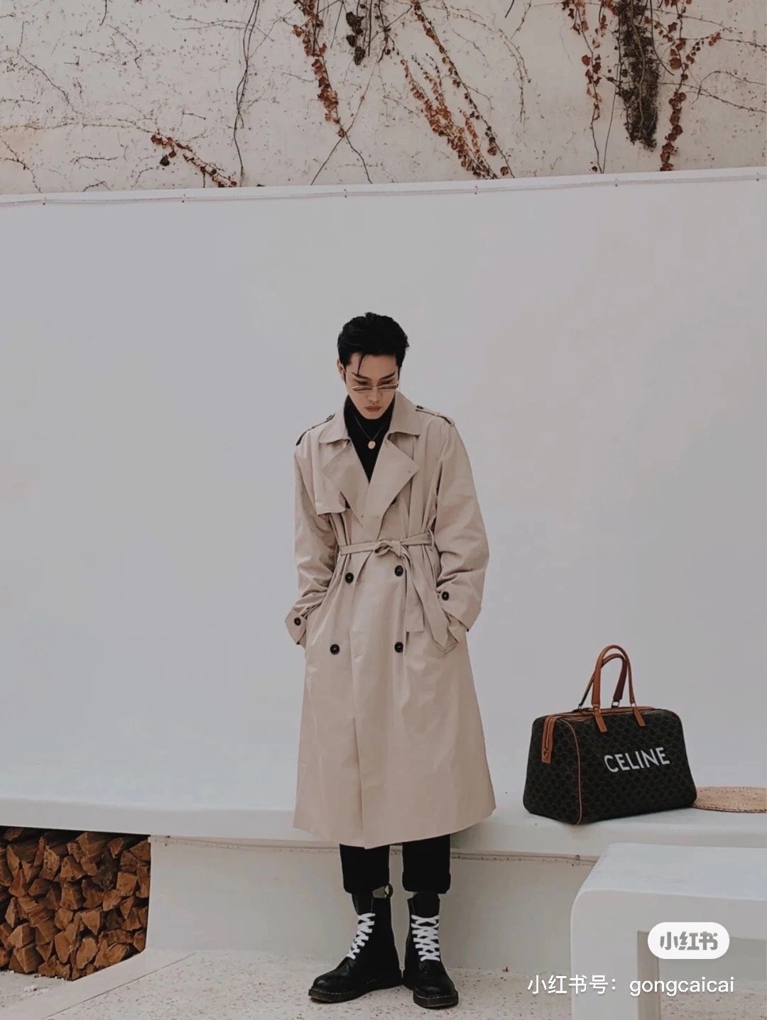 셀린느 로고 여행구 50