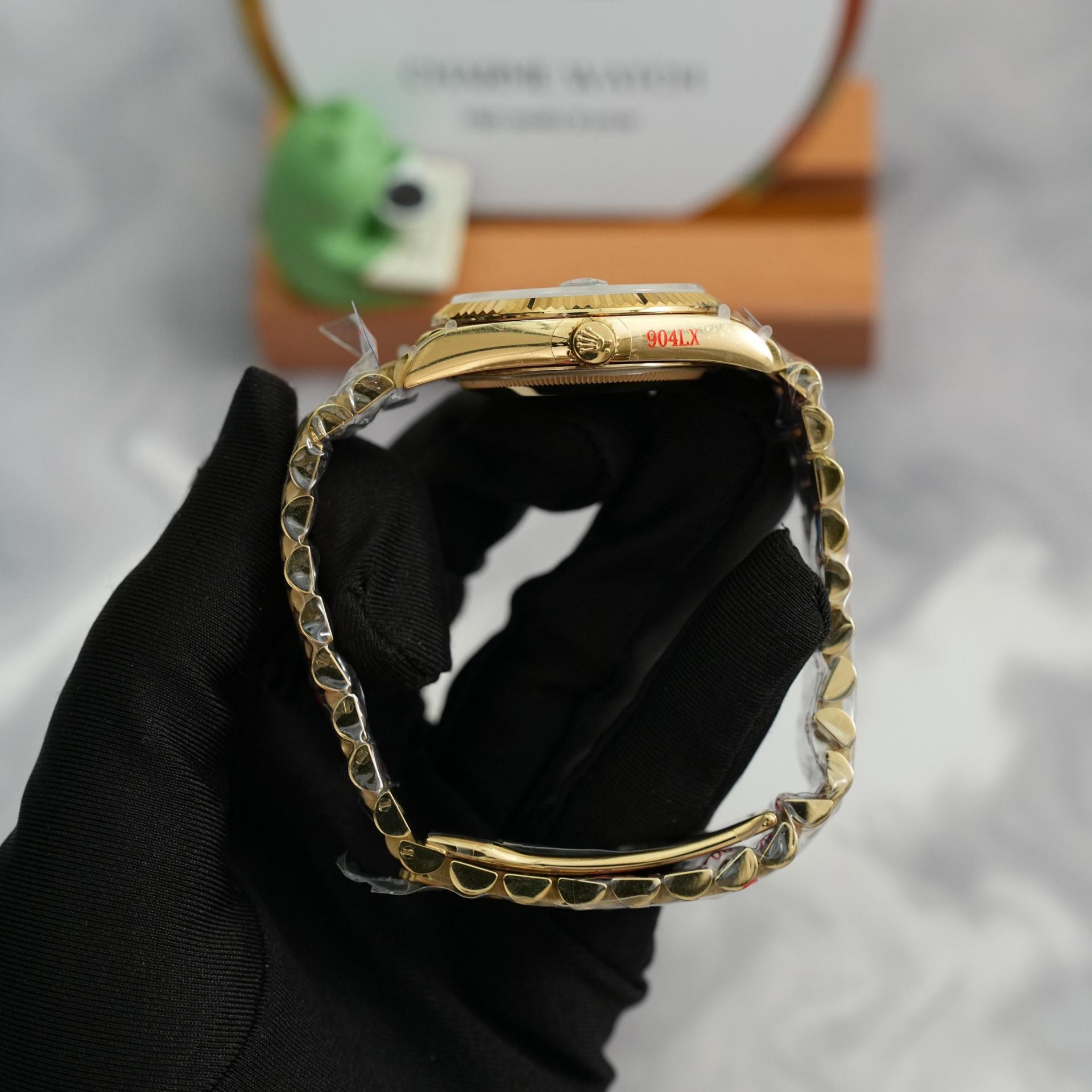 롤렉스 데이데이트 옐로우골드 금통 오닉스 40mm