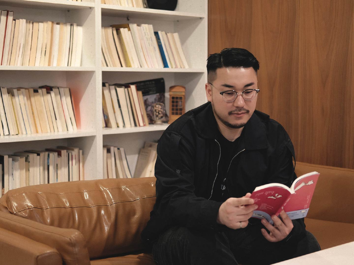 브루&뮤즈 “읽는 커피, 마시는 이야기” / 3월 28일(토) 14:00-15:30